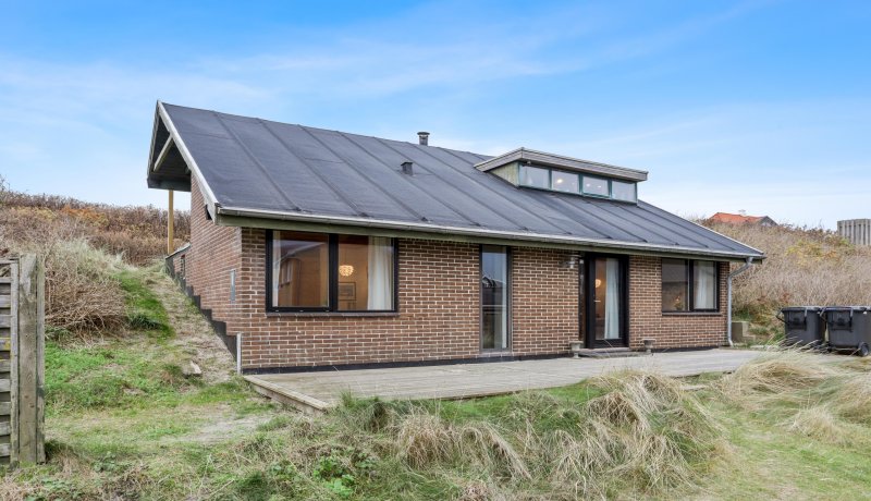 Billede af Sdr. Strandvej 10